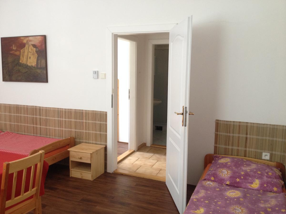Klub U Namornika Dvůr Králové nad Labem Extérieur photo