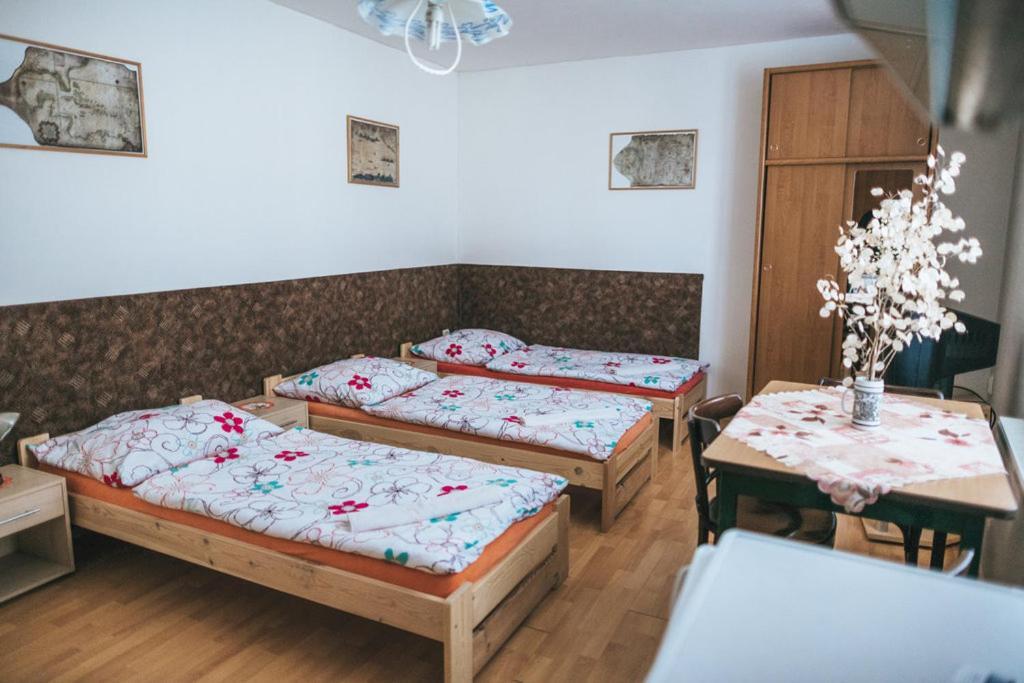 Klub U Namornika Dvůr Králové nad Labem Extérieur photo
